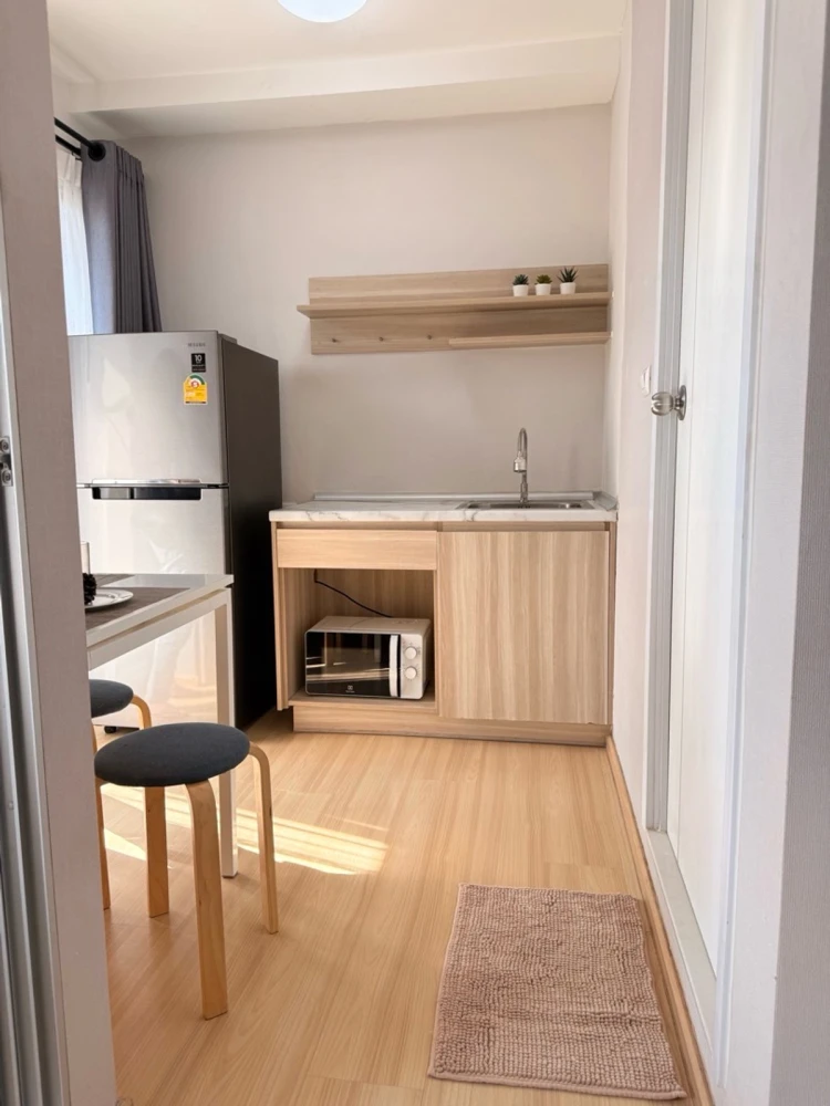 Plum Condo Chaengwattana Station for rent, 8th floor. Beautifully furnished and ready to move in. Book now!