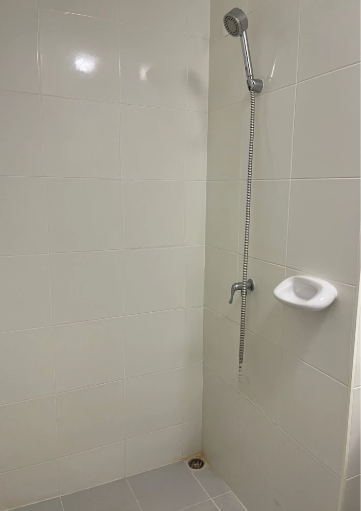 Plum Condo Chaengwattana Station for rent, Building A, Phase 2, fully furnished, just bring your own luggage and move in.