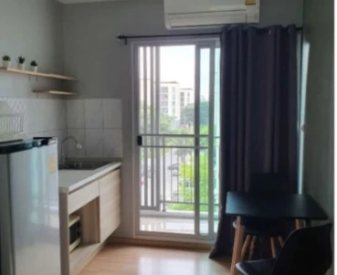 Plum Condo Chaengwattana Station for rent. Features a well-partitioned layout with clearly defined zones. Great value—book now so you don't miss out!