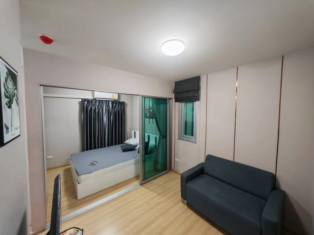 Plum Condo Chaengwattana Station for rent. Ready to move in, fully furnished, affordable price. Book now!