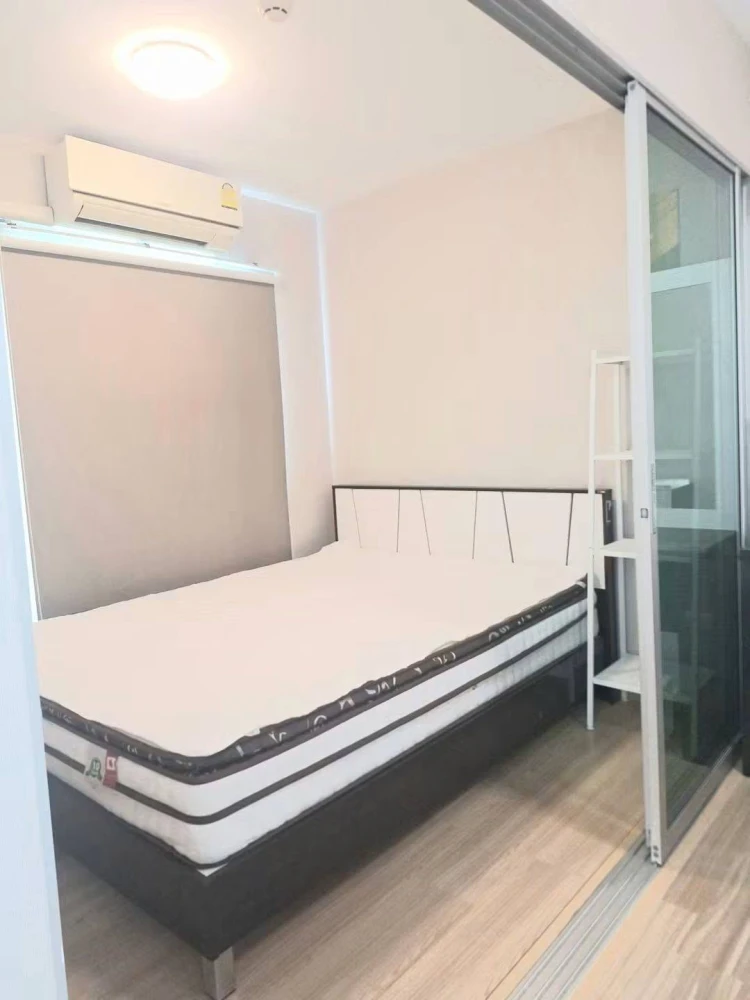 Studio unit for rent at Plum Condo Chaengwattana Station—includes a washing machine. Book now!