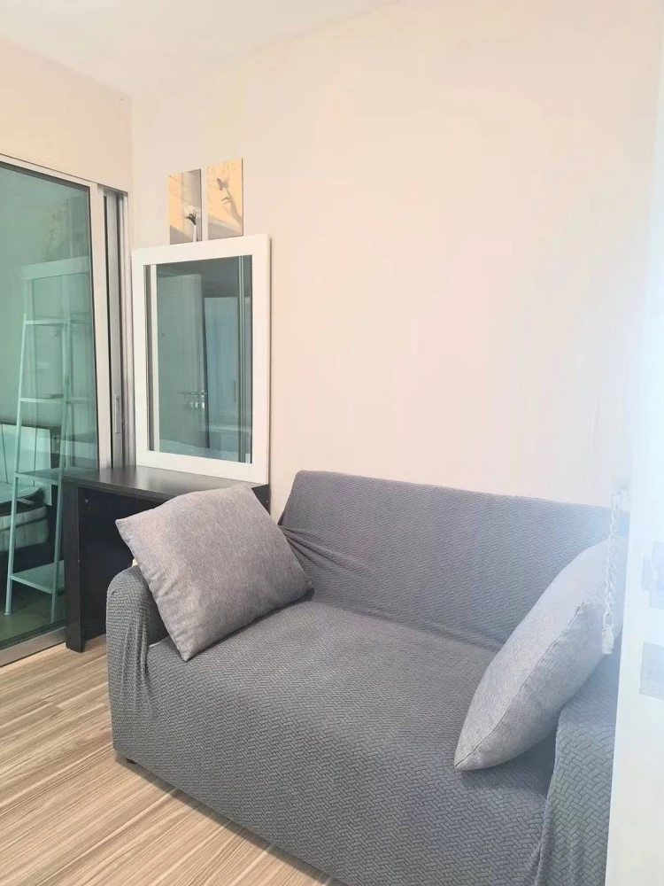 Studio unit for rent at Plum Condo Chaengwattana Station—includes a washing machine. Book now!