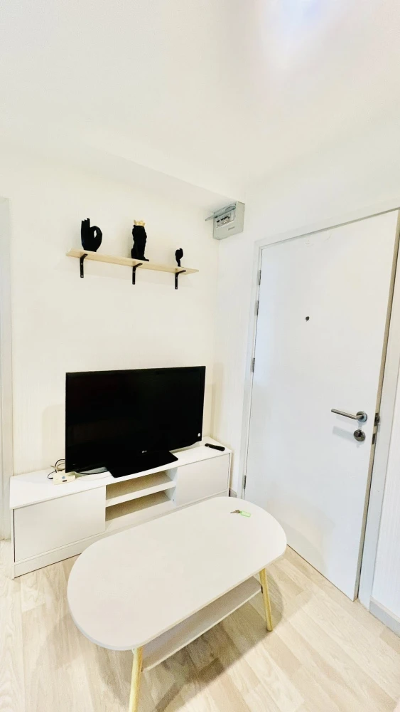 Plum Condo Chokchai 4 for rent, nice room, decorated in a cool tone, fully furnished, reserve now.