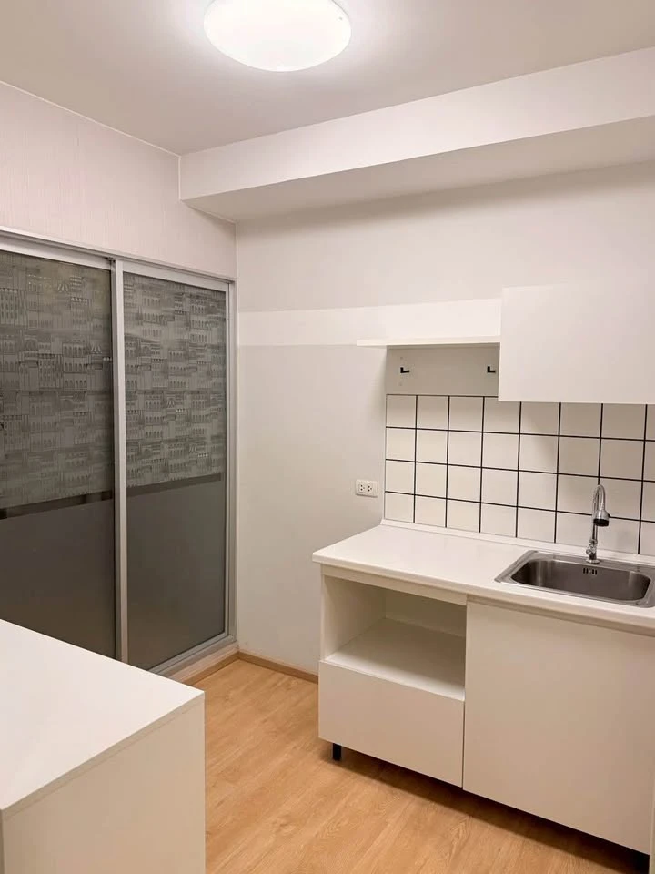 Plum Condo Ladprao 101 for rent: 1 bedroom, 1 bathroom, fully furnished with appliances. Book now!