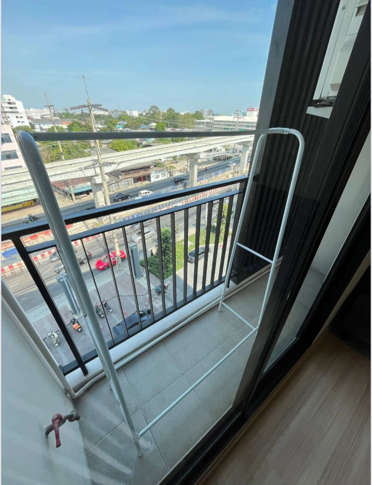 Plum Condo Mix Chaengwattana for rent, 2 bedrooms, spacious living area, fully furnished. Book now!