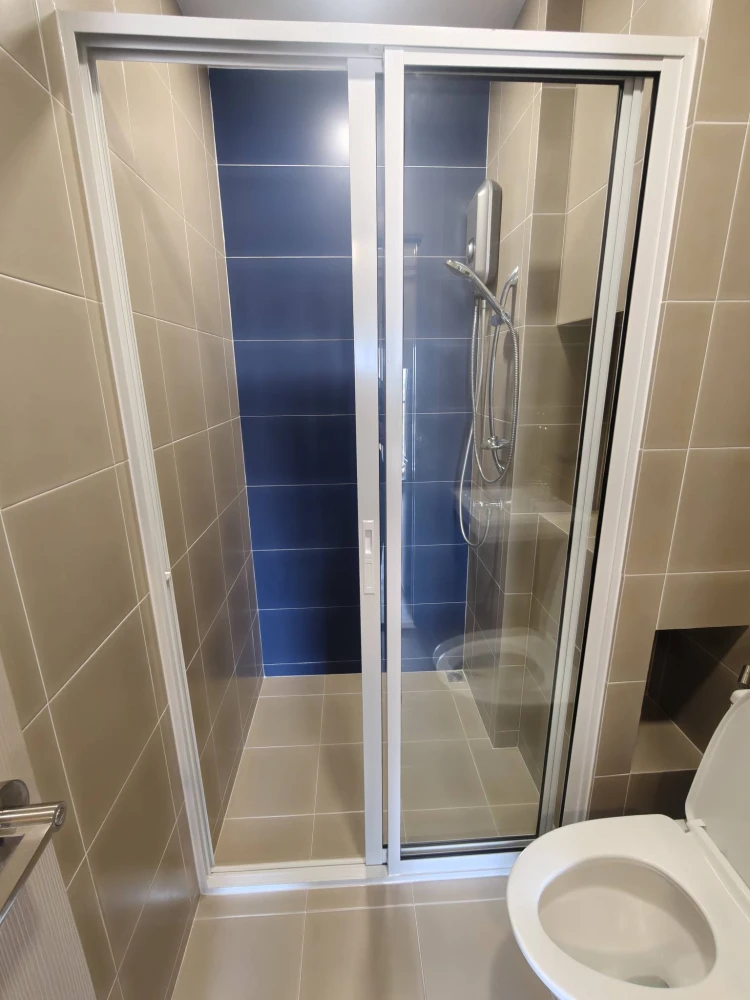 Plum Condo New West for rent, 12th floor, near the garden, corner unit next to the stairs (quiet), fully furnished with appliances.