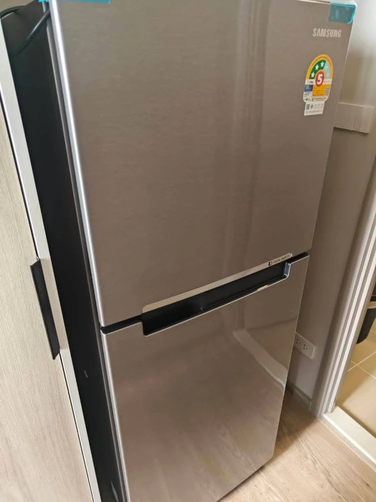 Plum Condo New West for rent, 12th floor, near the garden, corner unit next to the stairs (quiet), fully furnished with appliances.