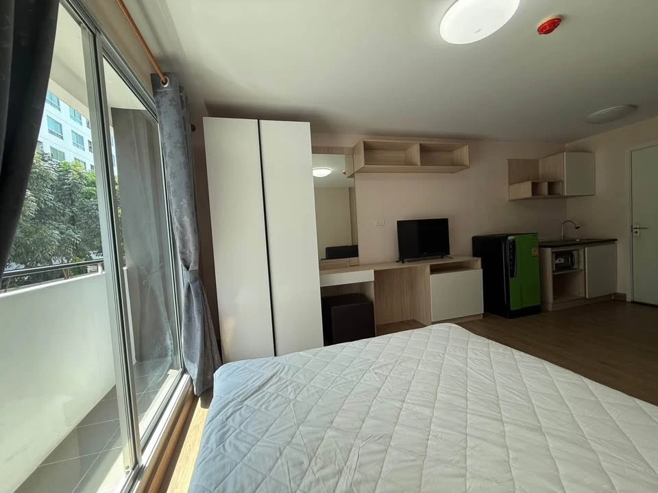 Plum Condo Paholyothin 89, 2nd floor, fully furnished, for rent. Book now!