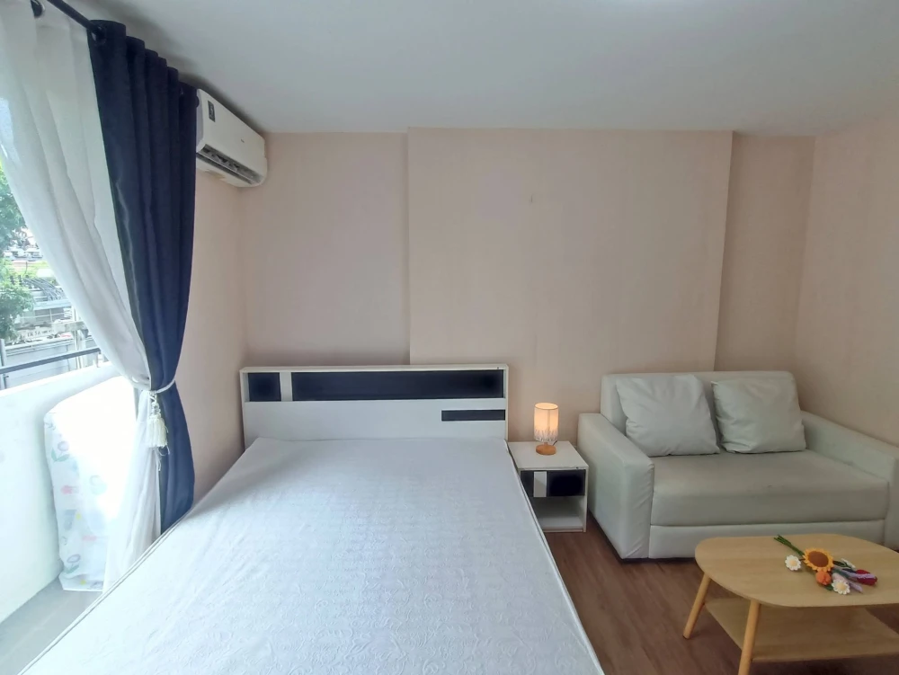 Plum Condo Paholyothin 89, 2nd floor, for rent. Nice, fully furnished. Book now!