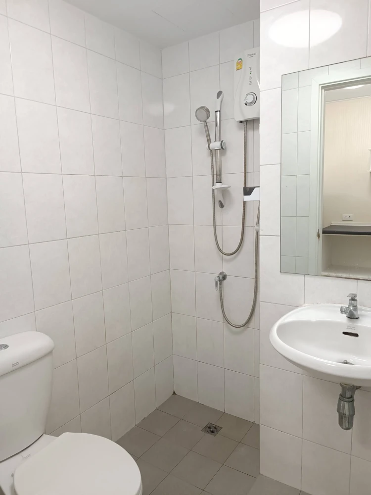 Plum Condo Paholyothin 89, 2nd floor, for rent. Nice, fully furnished. Book now!