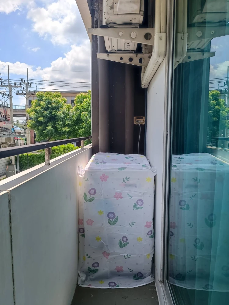Plum Condo Paholyothin 89, 2nd floor, for rent. Nice, fully furnished. Book now!