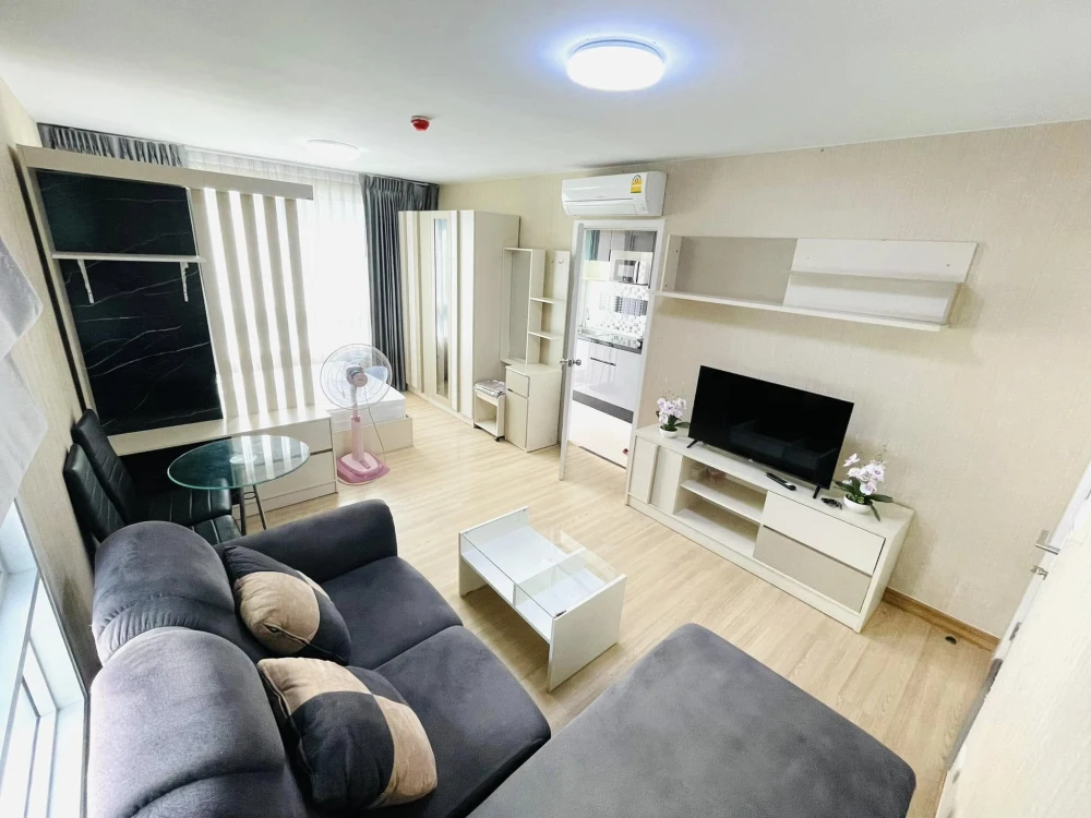 For rent Plum Condo Paholyothin 89, 2nd floor, corner room, beautiful room, fully furnished, reserve now, urgently.
