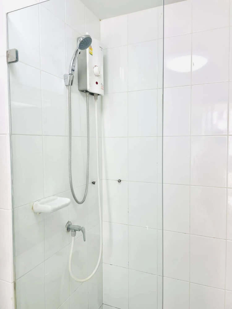 For rent Plum Condo Paholyothin 89, 2nd floor, corner room, beautiful room, fully furnished, reserve now, urgently.