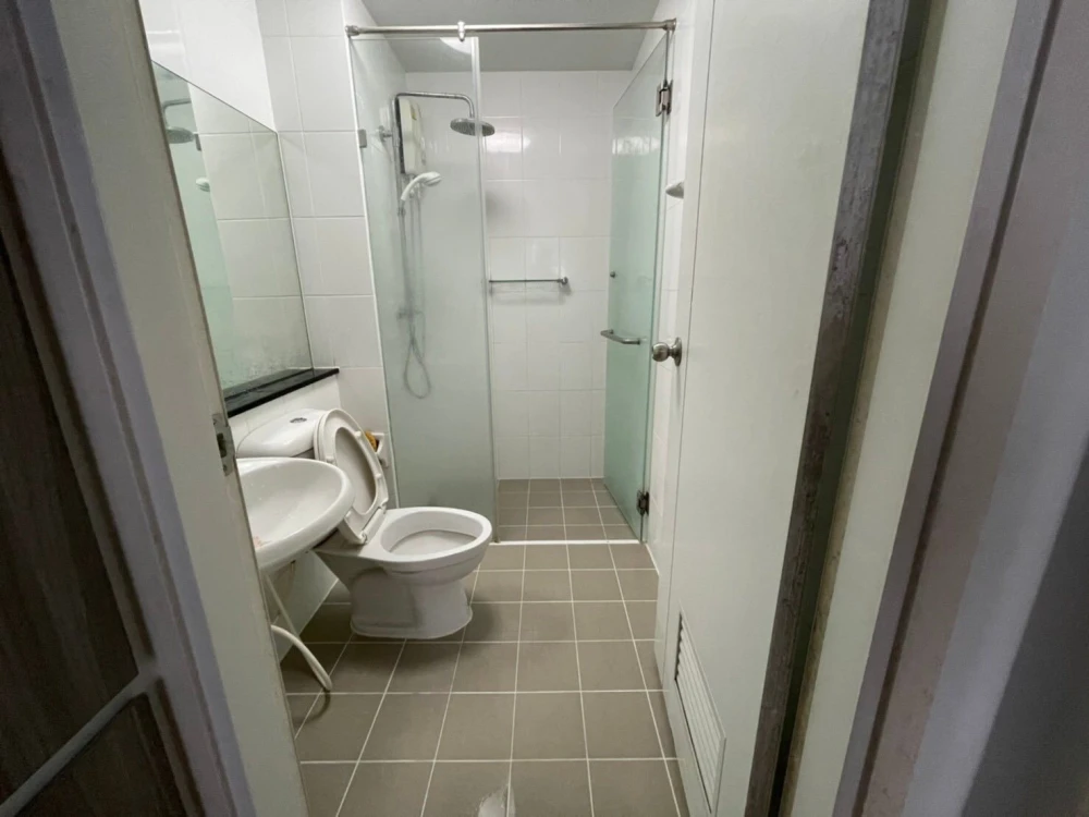 Plum Condo Paholyothin 89, 3rd floor, fully furnished, available for rent. Book now!
