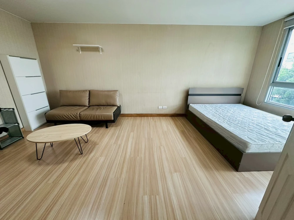 For rent: Plum Condo Paholyothin 89, 3rd floor, airy room, fully furnished, nice to live in, reserve now, hurry!