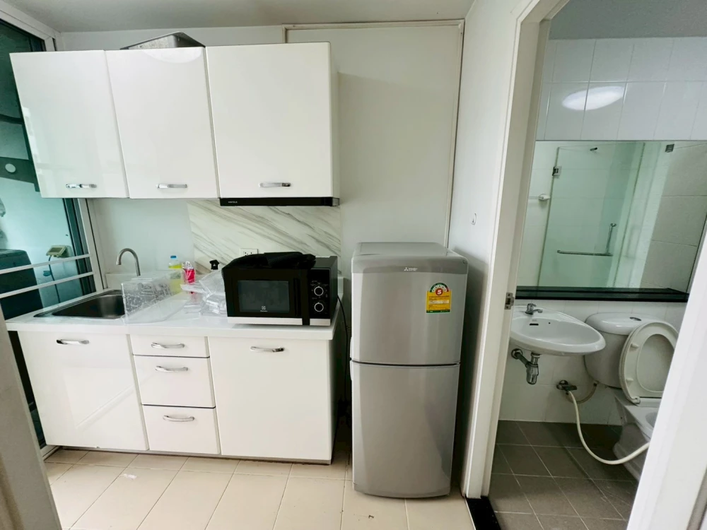 For rent: Plum Condo Paholyothin 89, 3rd floor, airy room, fully furnished, nice to live in, reserve now, hurry!