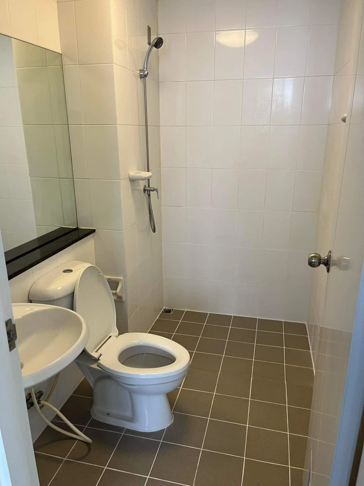 For rent Plum Condo Paholyothin 89, 5th floor, comes with complete facilities, book now.