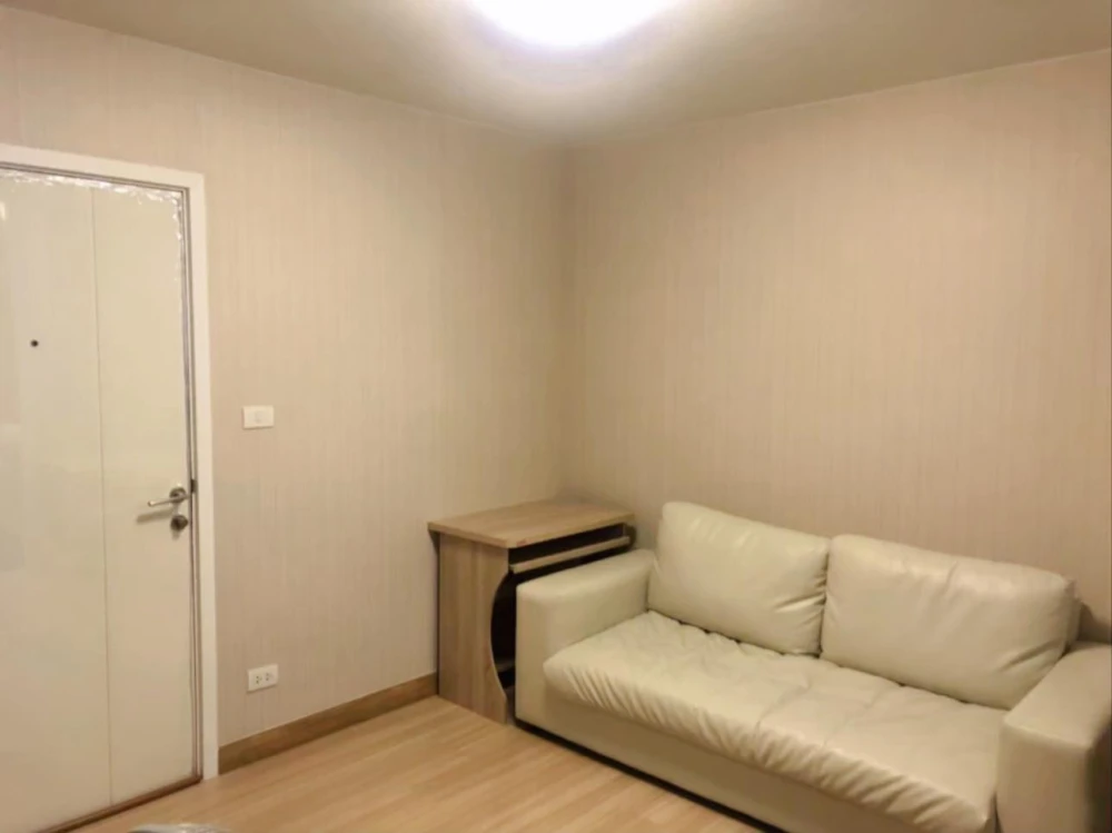 Plum Condo Paholyothin 89 for rent, 5th floor, fully furnished room. Interested? Reserve now. Don't miss out!