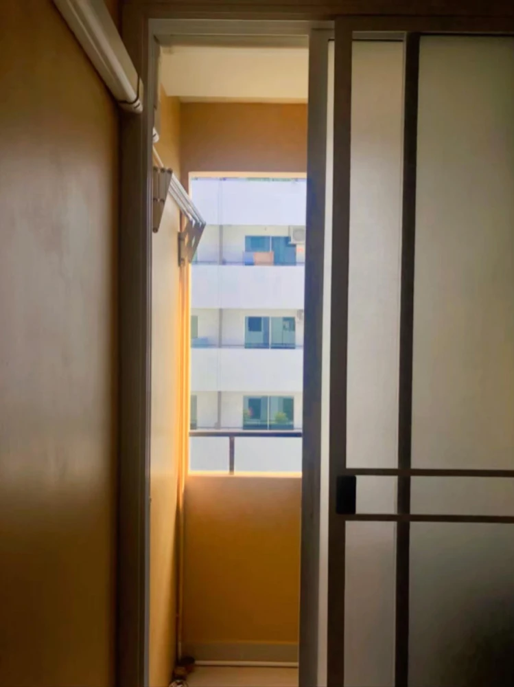 Plum Condo Paholyothin 89 for rent, 5th floor, fully furnished room. Interested? Reserve now. Don't miss out!