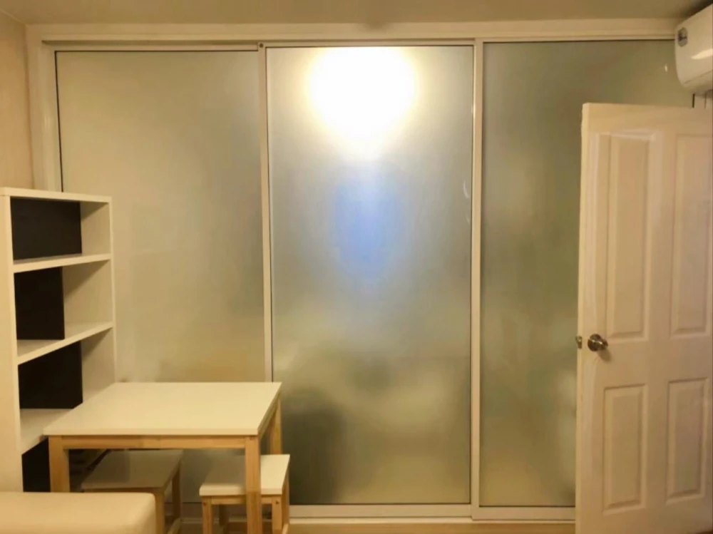 Plum Condo Paholyothin 89 for rent, 5th floor, fully furnished room. Interested? Reserve now. Don't miss out!