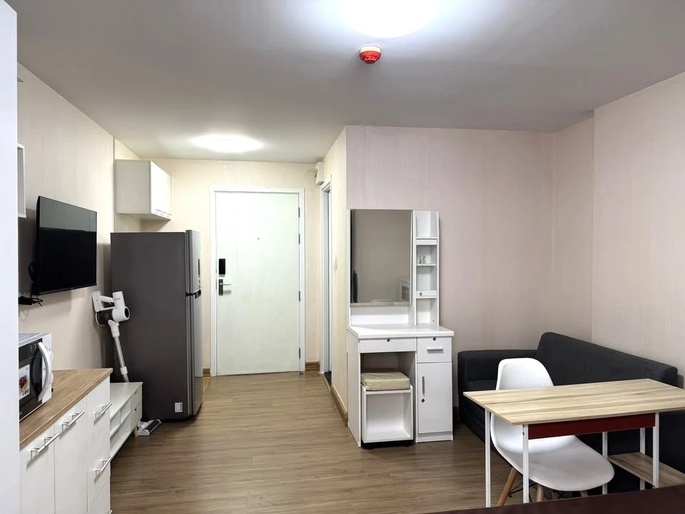 Plum Condo Paholyothin 89, 6th floor, for rent. Nice, fully furnished. Book now! (Hurry!)