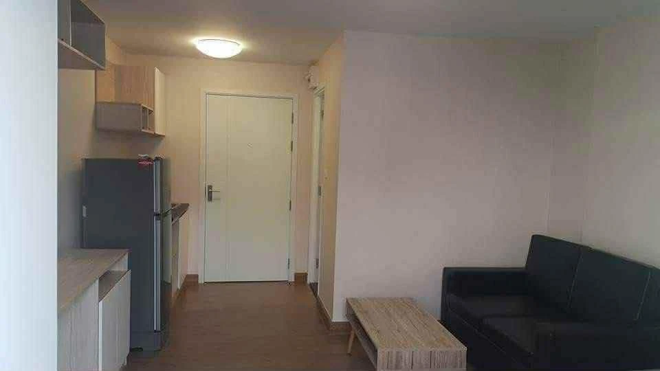 For rent: Plum Condo Paholyothin 89, 7th floor, nice room, fully furnished. Interested? Hurry and book now. Don't miss out.