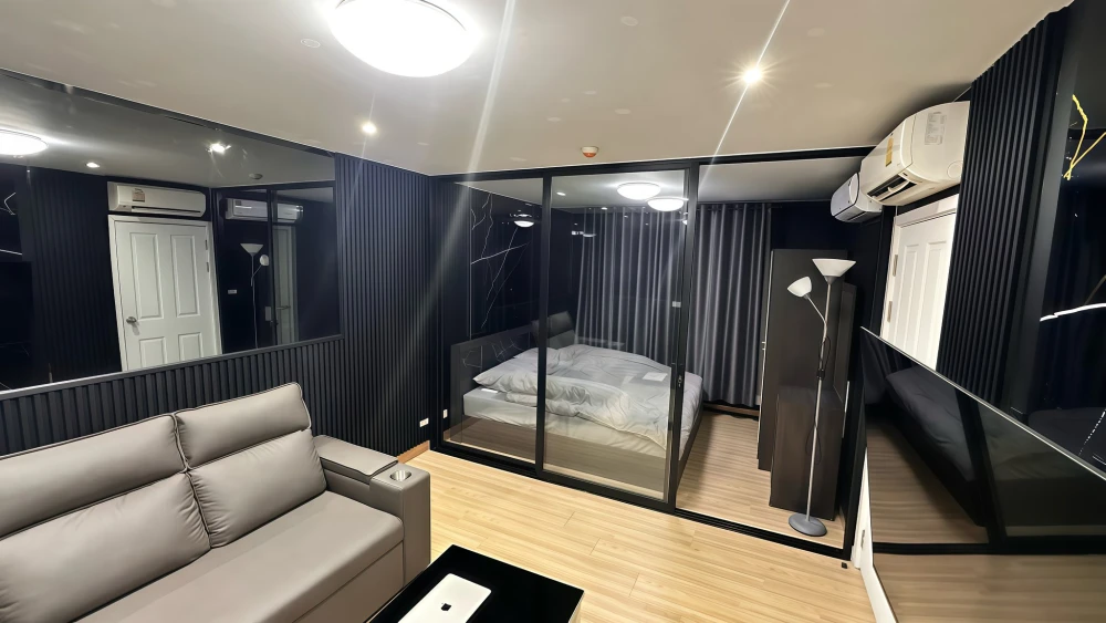 Plum Condo Paholyothin 89, 8th floor, for rent. Beautifully decorated unit. Book now!