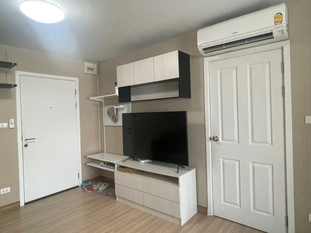 Plum Condo Paholyothin 89, 8th floor, fully furnished, ready to move in. Book now!