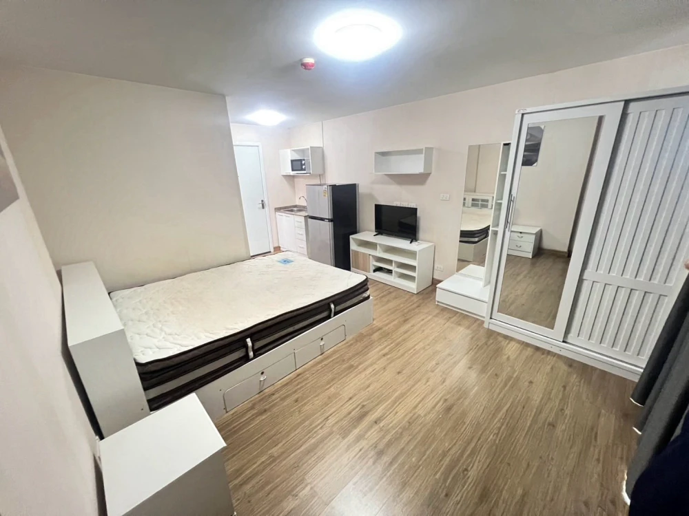 Plum Condo Paholyothin 89, 8th floor, fully furnished, ready to move in. Book now!