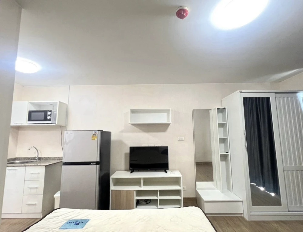 Plum Condo Paholyothin 89, 8th floor, fully furnished, ready to move in. Book now!
