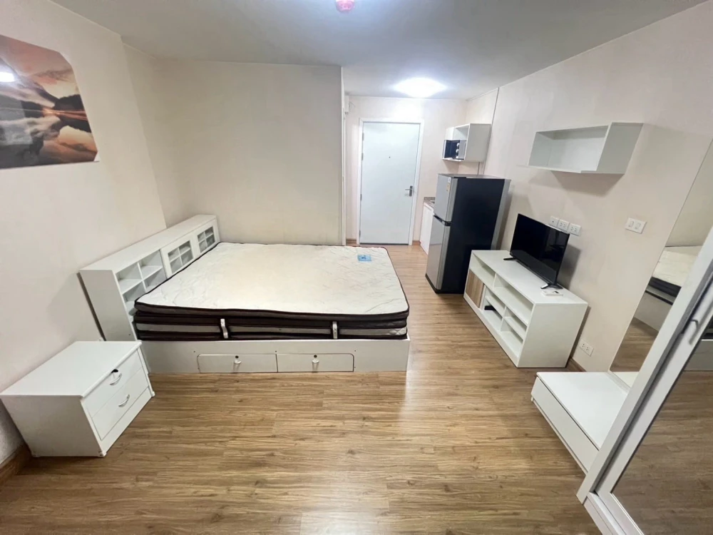Plum Condo Paholyothin 89, 8th floor, fully furnished, ready to move in. Book now!