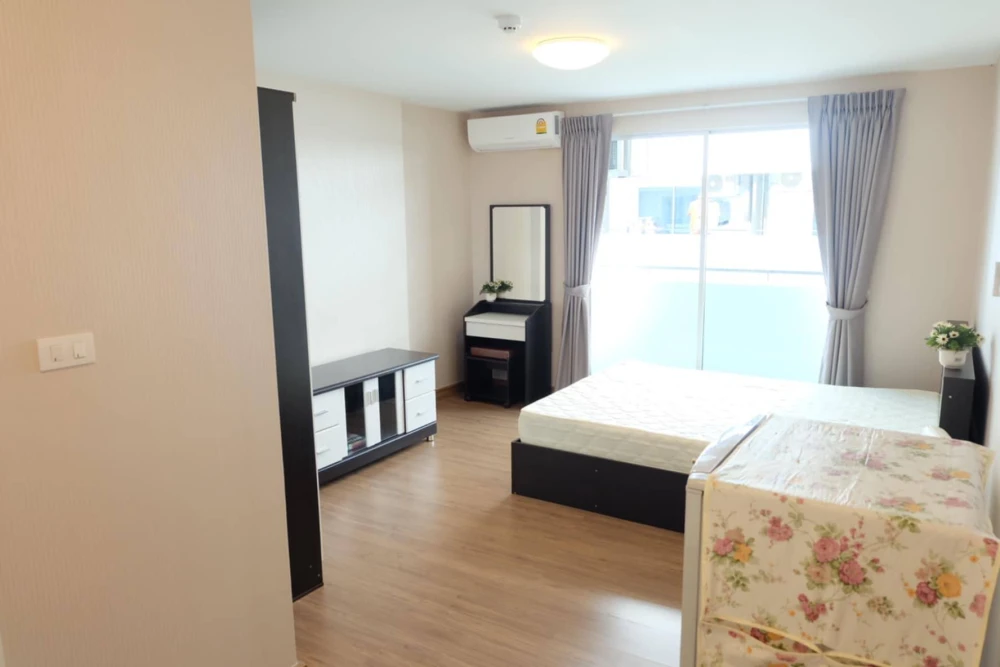 Plum Condo Paholyothin 89 for rent, nice room, fully furnished, interested in booking now.