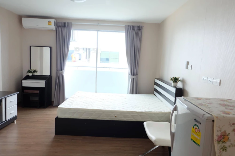 Plum Condo Paholyothin 89 for rent, nice room, fully furnished, interested in booking now.