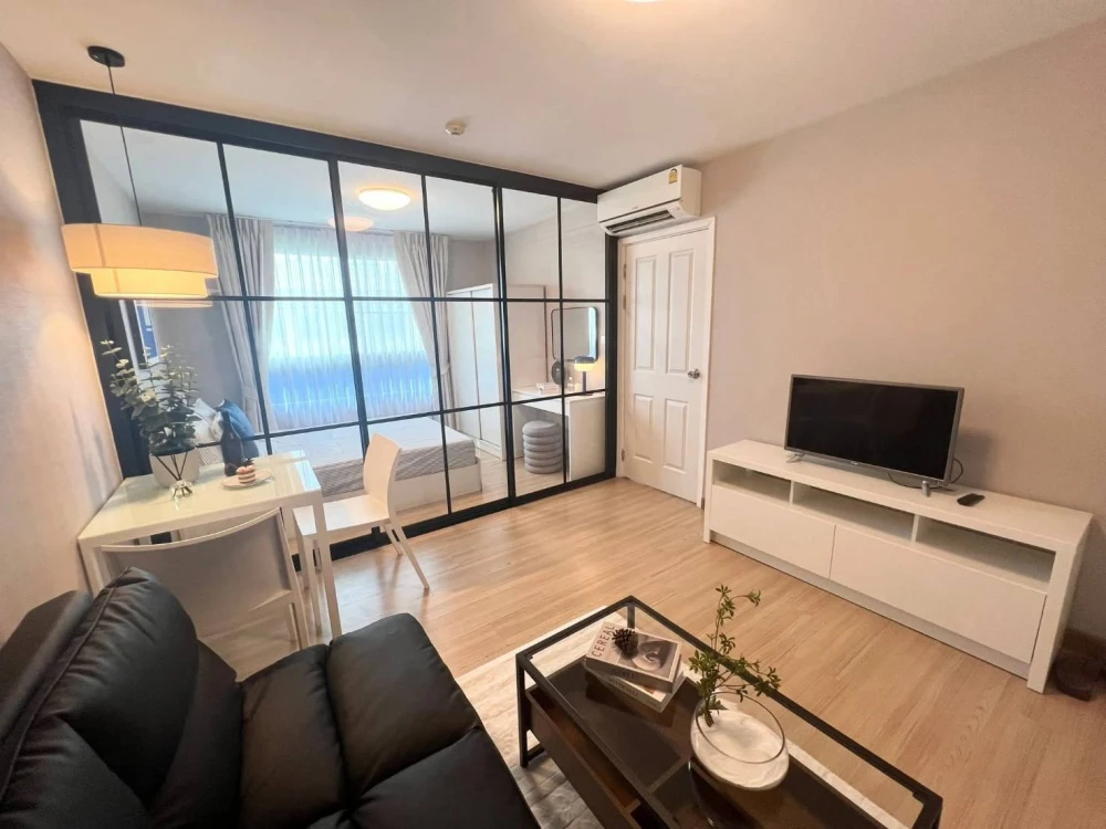 Plum Condo Paholyothin 89 for rent, nice room, good price, just bring your bags!!