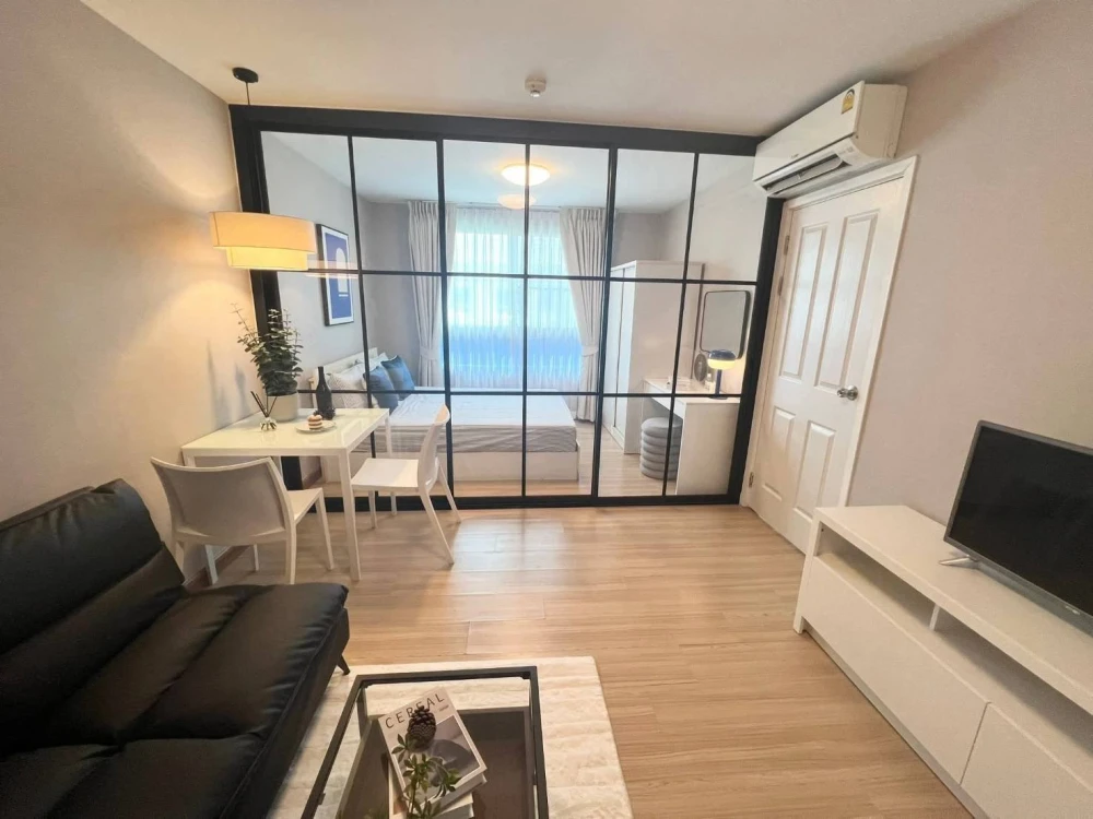 Plum Condo Paholyothin 89 for rent, nice room, good price, just bring your bags!!