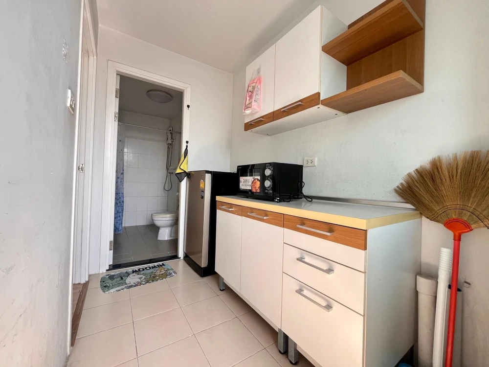 Plum Condo Paholyothin 89 for rent. Nice room, fully furnished, affordable price. Book now!
