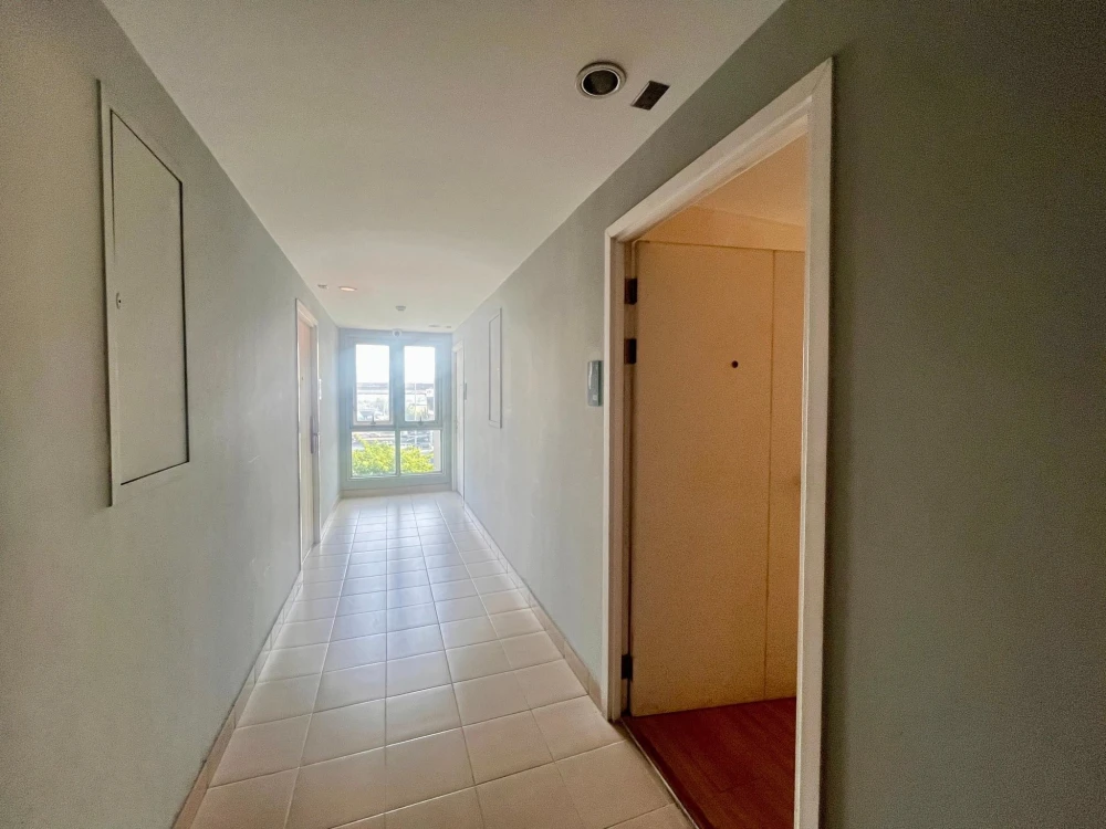 Plum Condo Paholyothin 89 for rent. Nice room, fully furnished, affordable price. Book now!