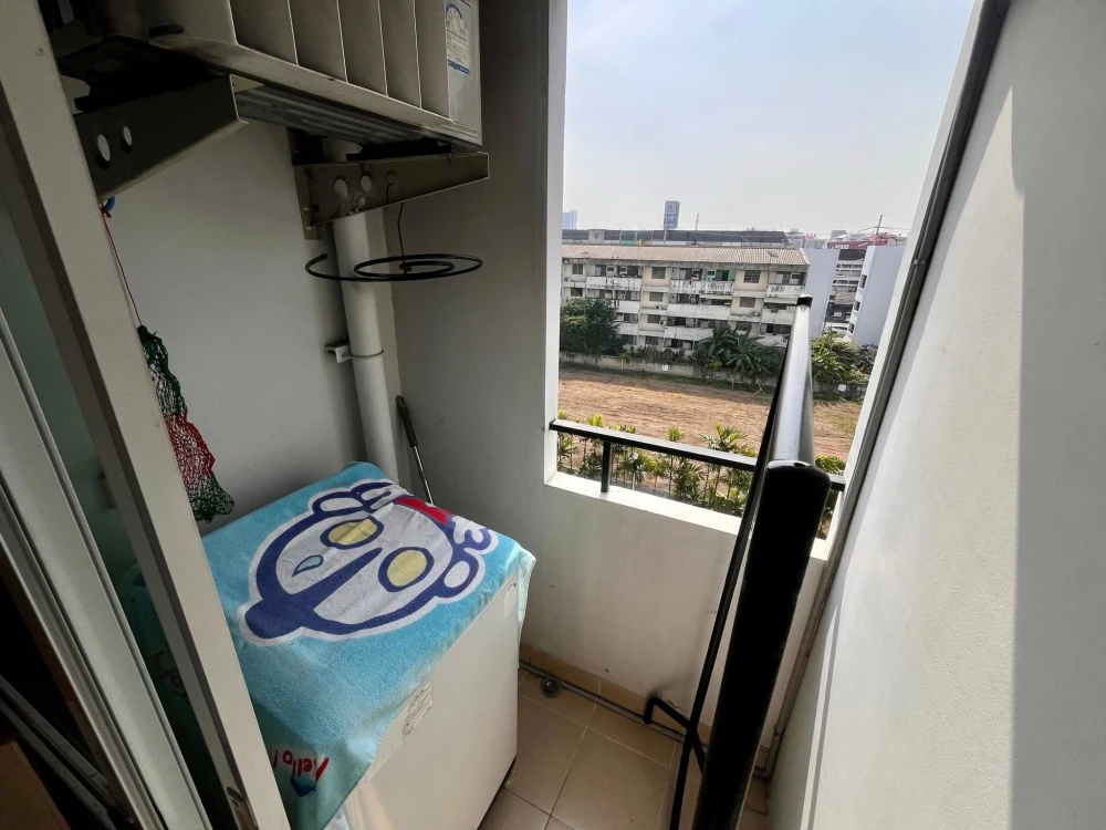 Plum Condo Paholyothin 89 for rent. Nice room, fully furnished, affordable price. Book now!
