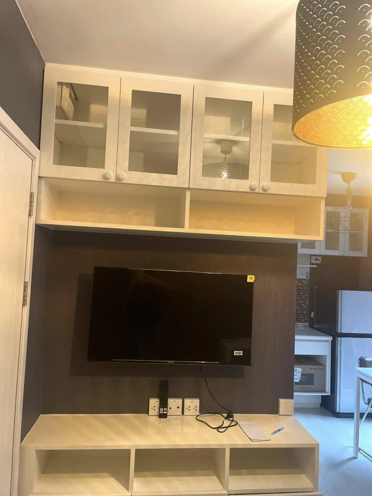 For rent: Plum Condo Park Rangsit, 2nd floor, pool view, beautiful room, fully furnished, ready to move in, reserve now.