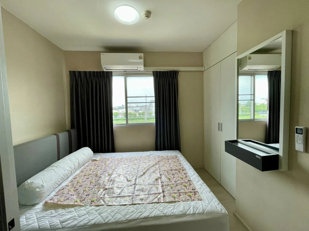 For rent: Plum Condo Park Rangsit, 4th floor, nice room, fully furnished, book now, don't miss out.