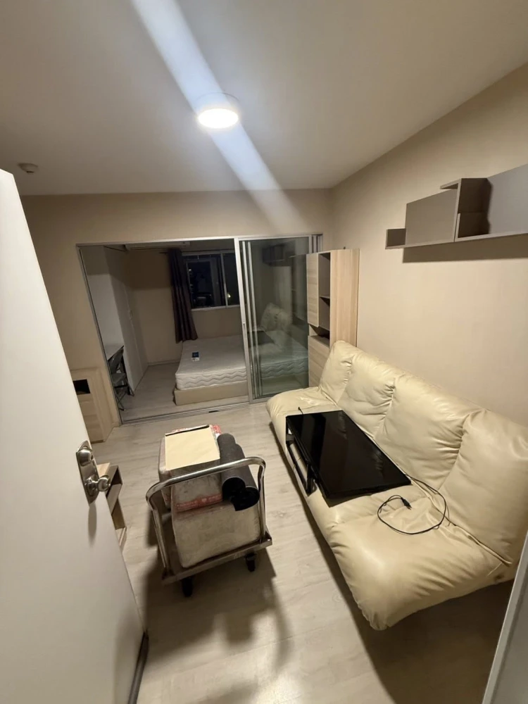 Plum Condo Park Rangsit for rent, 4th floor, fully furnished, very livable. Book now, don't miss out!