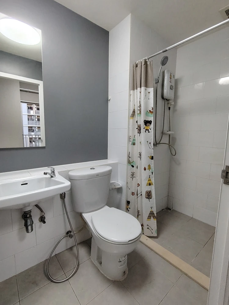 Plum Condo Park Rangsit for rent, 5th floor, pool view, beautiful room, fully furnished, nice to live in, reserve now, hurry!