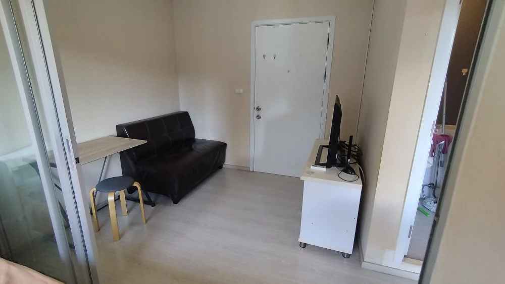 Plum Condo Park Rangsit for rent, 5th floor, nice room, fully furnished, interested, reserve now, don't miss out.
