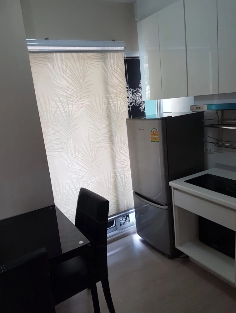 Plum Condo Park Rangsit for rent. Nice room, great location, fully furnished. Just bring your bags and move in!