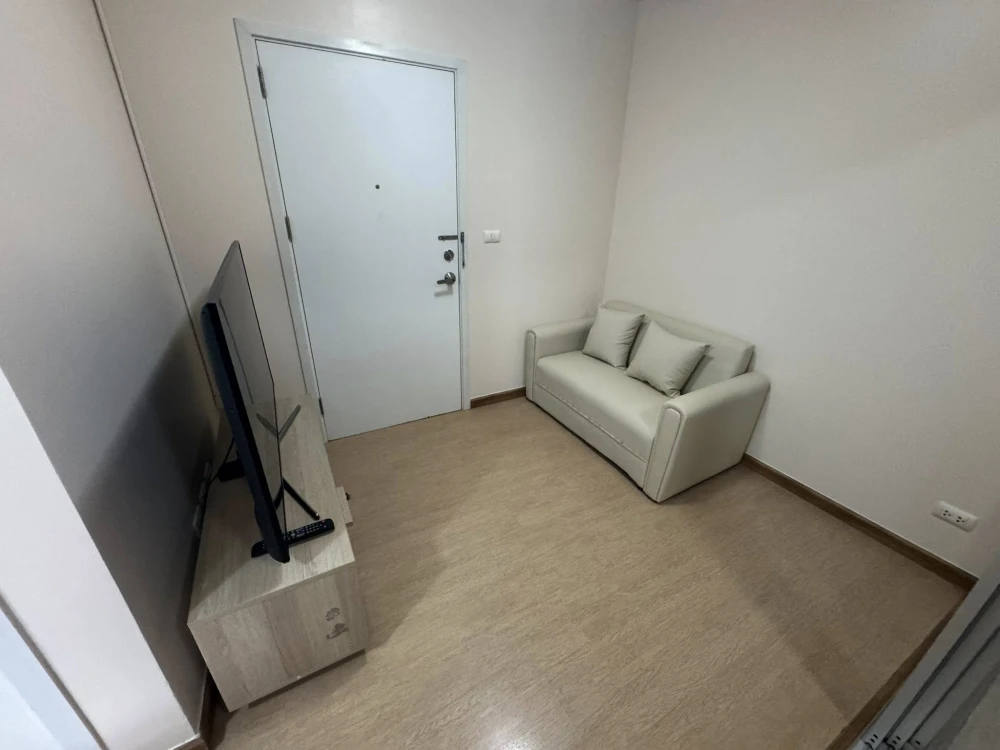 Plum Condo Park Rangsit for rent, a lovely room with complete decorations. Reserve now!