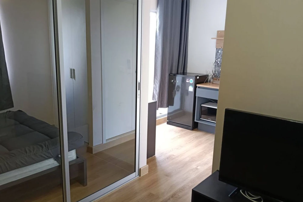 Plum Condo Park Rangsit for rent. Ready to move in, fully furnished, great value. Book now, don't wait!