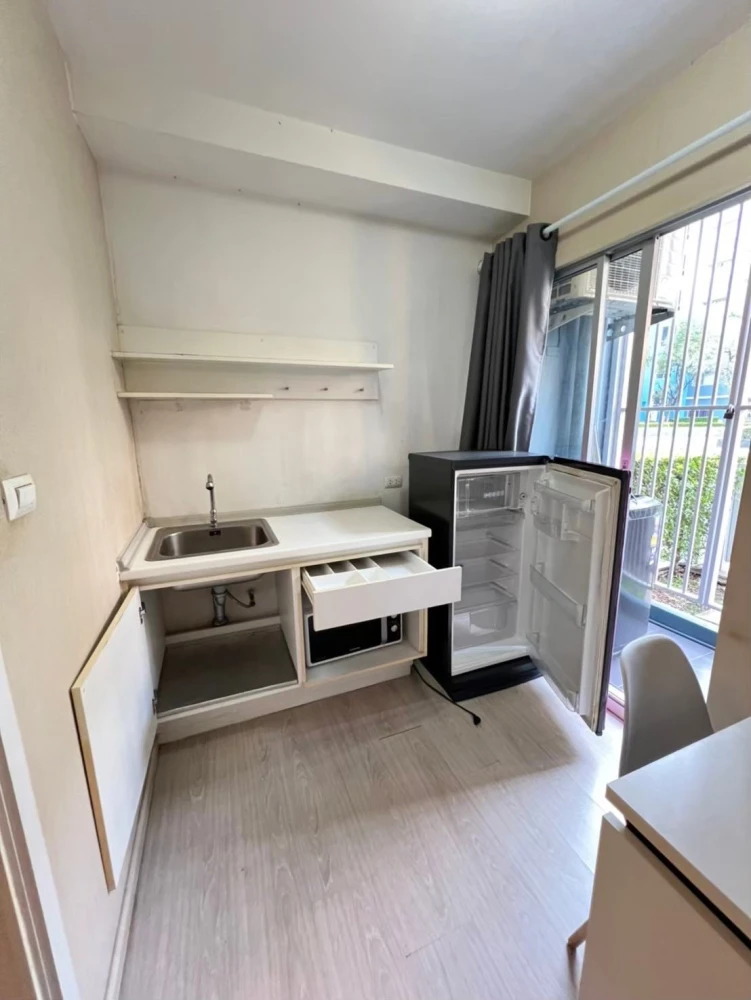 Plum Condo Park Rangsit for rent. Ready to move in, fully furnished. Affordable price. Book now, don't miss out!