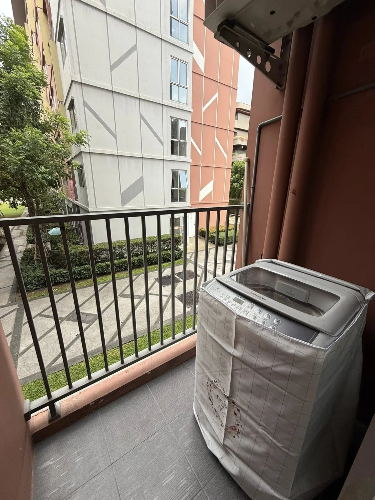 For rent: Plum Condo Park Rangsit Phase 3, 2nd floor, fully furnished room, ready to move in, reserve now, urgently.