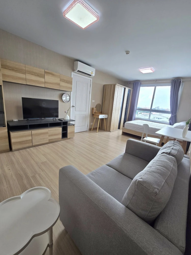 For rent: Plum Condo Phaholyothin 89, studio room, 28 sq m., Phase 5, Building C, 8th floor, very beautiful open view, book now.