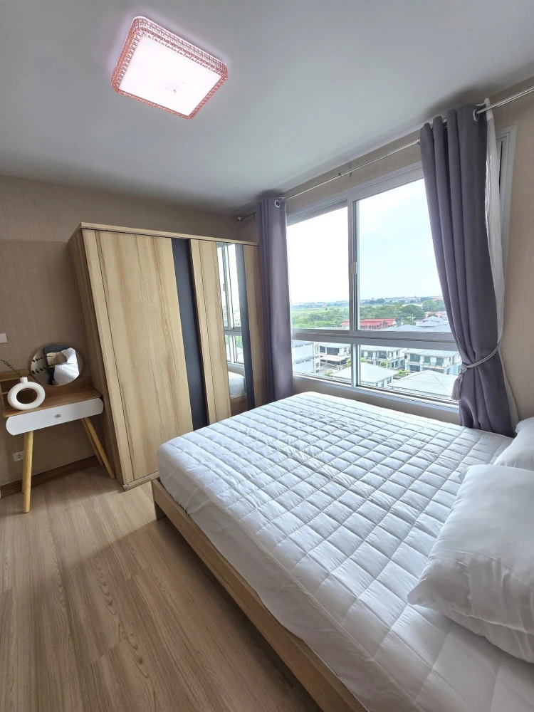For rent: Plum Condo Phaholyothin 89, studio room, 28 sq m., Phase 5, Building C, 8th floor, very beautiful open view, book now.